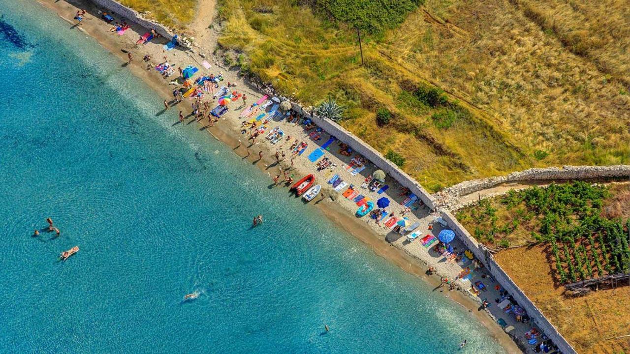 Holiday Home Adriatic 鲁巴达 外观 照片